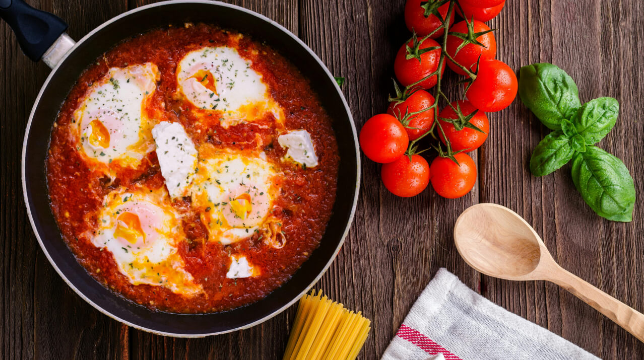 Professional cooking class for senior chefs